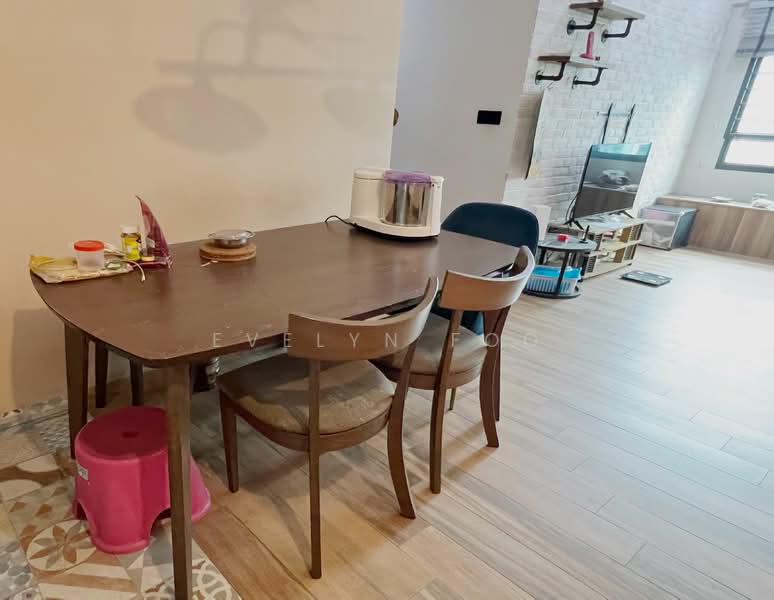 548B Segar Road, 548B Segar Road, 3 Bedrooms, 990 sqft, HDB Flat For Rent, by Evelyn Foo, 25354219 - PropertyGuru.com.sg