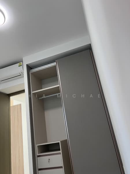 One-North Eden, 10 Slim Barracks Rise, 2 Bedrooms, 786 sqft, Condominium For Rent, by Chia Michael, 25354373 - Bedroom 2 different view - PropertyGuru.com.sg