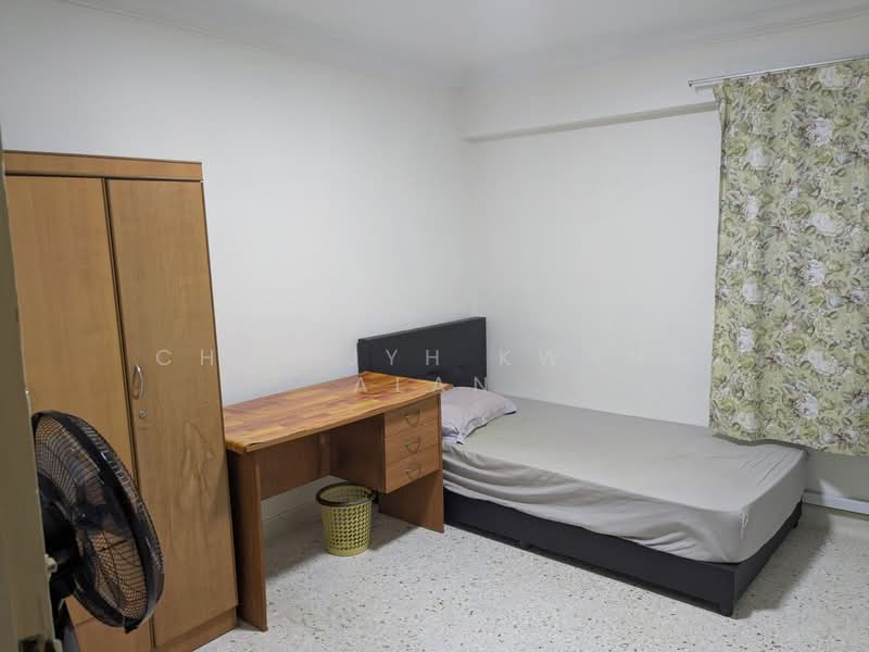 44 Sims Drive, 44 Sims Drive, Eunos / Geylang / Paya Lebar, Room Rental, 160 sqft, HDB Flat For Rent, by Chia Jyh Kwang Alan, 25354423 - PropertyGuru.com.sg