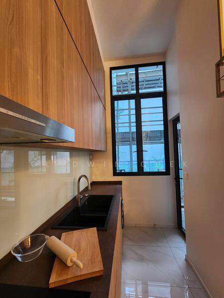 For Sale - Freehold Lover!!!