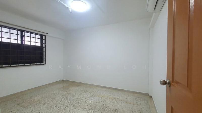7 Hougang Avenue 3, 7 Hougang Avenue 3, Hougang / Punggol / Sengkang, 2 Bedrooms, 764 sqft, HDB Flat For Rent, by Raymond Loh, 25355088 - Bedroom 2 - PropertyGuru.com.sg