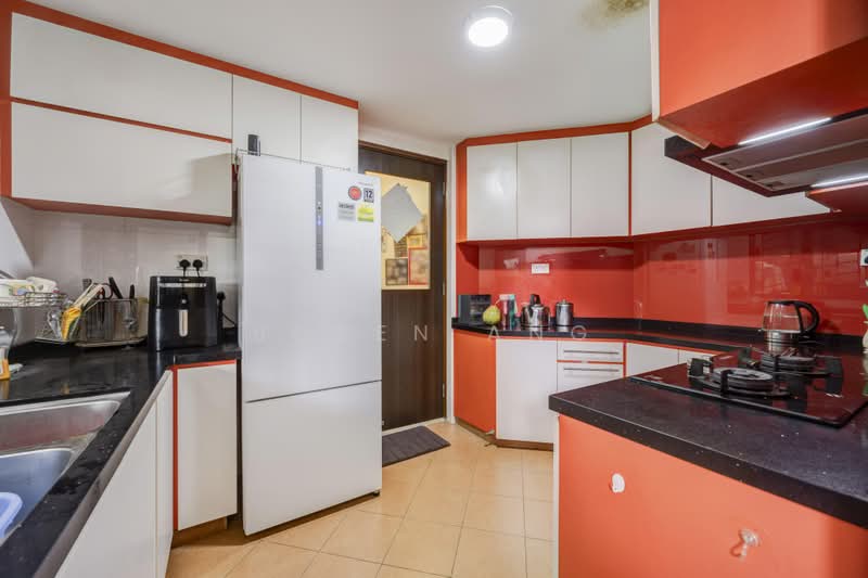 Summerdale, 2 Boon Lay Drive, 3 Bedrooms, 1,808 sqft, Condominium For Sale, by Boren Ang, 25355098 - PropertyGuru.com.sg
