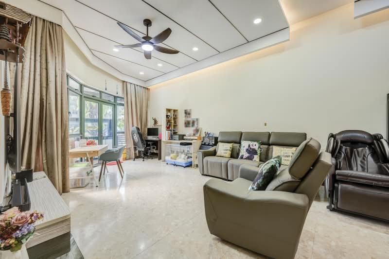 Summerdale, 2 Boon Lay Drive, 3 Bedrooms, 1,808 sqft, Condominium For Sale, by Boren Ang, 25355098 - PropertyGuru.com.sg