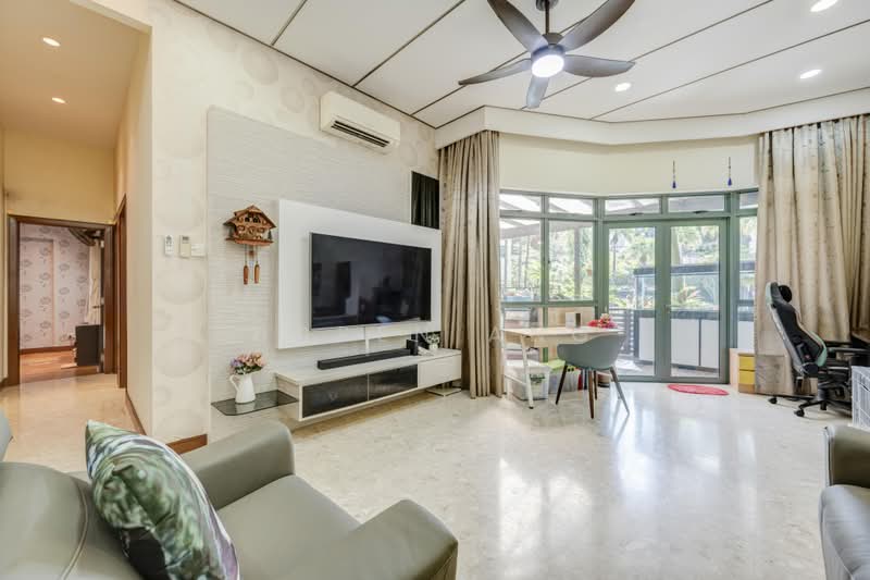Summerdale, 2 Boon Lay Drive, 3 Bedrooms, 1,808 sqft, Condominium For Sale, by Boren Ang, 25355098 - PropertyGuru.com.sg