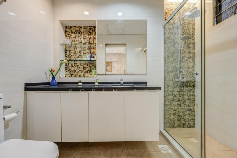 Summerdale, 2 Boon Lay Drive, 3 Bedrooms, 1,808 sqft, Condominium For Sale, by Boren Ang, 25355098 - PropertyGuru.com.sg