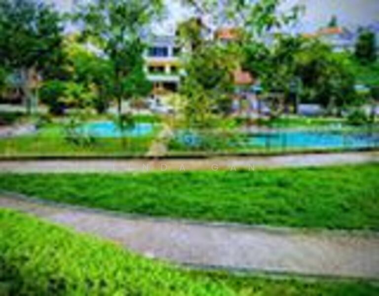 ️ ️ ️ SHANGRILA WALK JALAN CHENGAM ST NICHOLAS VIEW SemiDetached House