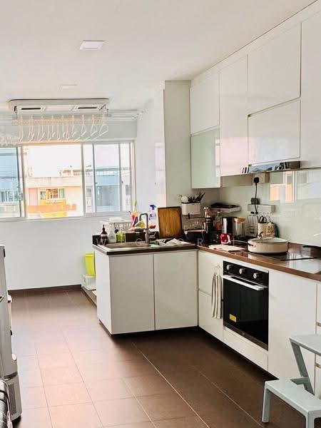 445 Ang Mo Kio Avenue 10, 445 Ang Mo Kio Avenue 10, Ang Mo Kio / Bishan / Thomson, 2 Bedrooms, 883 sqft, HDB Flat For Rent, by Madelene Low Chor Li, 25355391 - PropertyGuru.com.sg