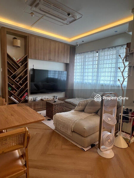 For Rent - 775 Woodlands Crescent