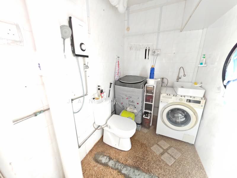 114 Rivervale Walk, 114 Rivervale Walk, 3 Bedrooms, 1,108 sqft, HDB Flat For Rent, by Janice Lee, 25355881 - PropertyGuru.com.sg