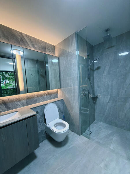 Piccadilly Grand Condominium For Sale at S$ 1,700,000 | PropertyGuru Singapore