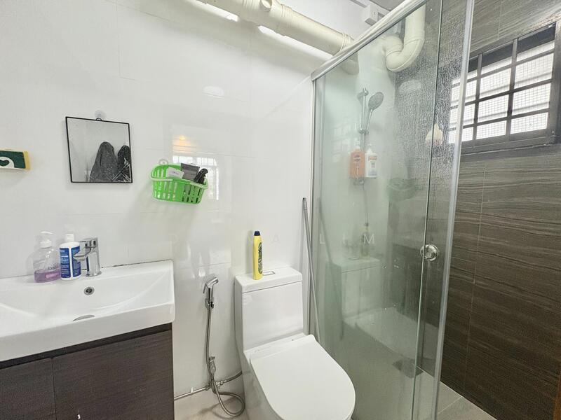 For Rent - 944 Hougang Street 92