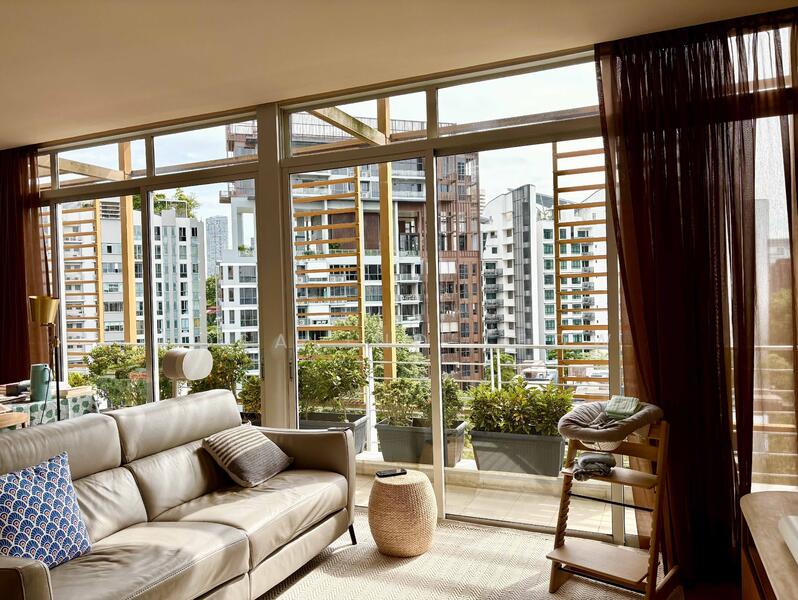 For Sale - Balmoral Crest