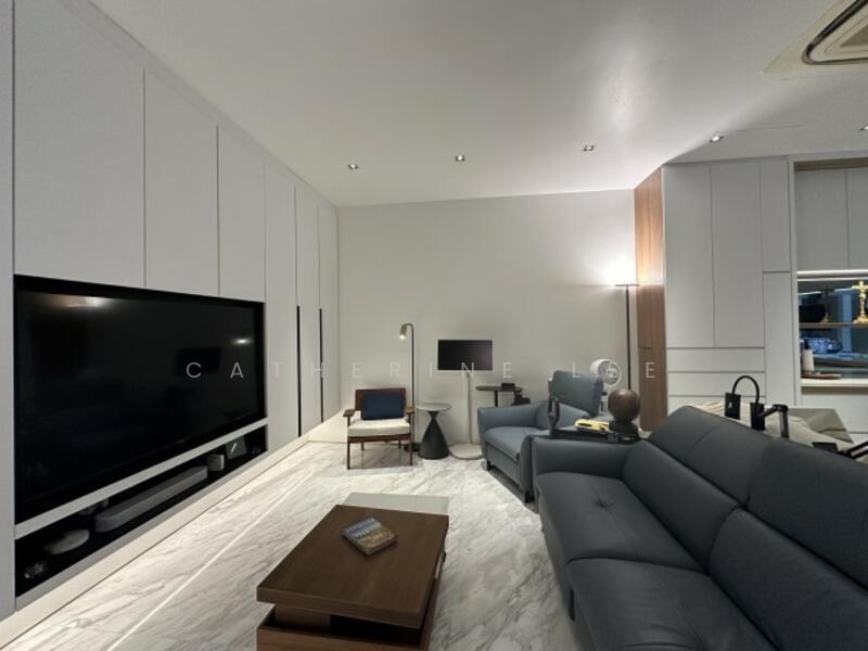For Sale - ★Eminence Landed★ Renovated Cluster Semi-D @ Toh Crescent