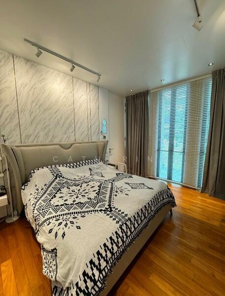 For Sale - ★Eminence Landed★ Renovated Cluster Semi-D @ Toh Crescent