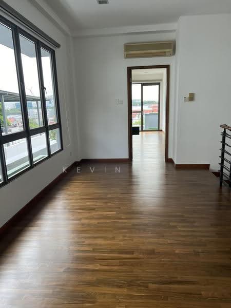 Mimosa Villas, Mimosa Walk, Seletar / Yio Chu Kang, 5 Bedrooms, 3,880 sqft, Semi-Detached House For Rent, by Kevin Ng, 25357452 - PropertyGuru.com.sg