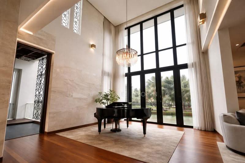 Chancery Lane, Chancery Lane, Newton / Novena, 10+ Bedrooms, 25,000 sqft, Good Class Bungalow For Sale, by Debbie Ong, 25357690 - Living Room - PropertyGuru.com.sg