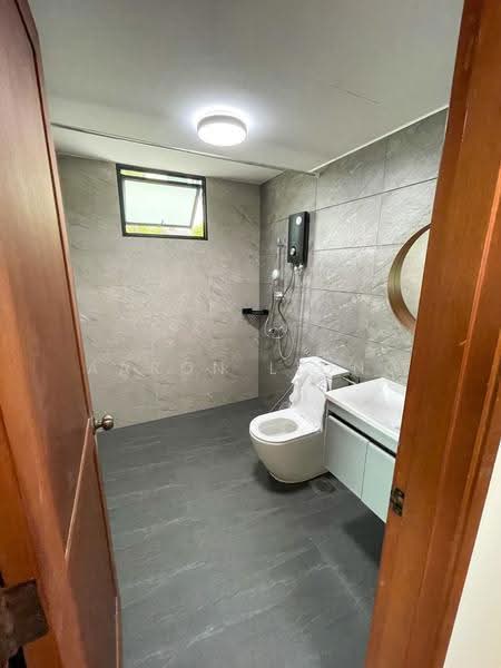 Simei Green Condominium, 5 Simei Street 4, Pasir Ris / Tampines, 4 Bedrooms, 1,249 sqft, Condominium For Rent, by Aaron Liong, 25357995 - PropertyGuru.com.sg