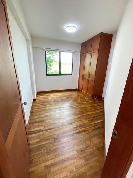 Simei Green Condominium, 5 Simei Street 4, Pasir Ris / Tampines, 4 Bedrooms, 1,249 sqft, Condominium For Rent, by Aaron Liong, 25357995 - PropertyGuru.com.sg