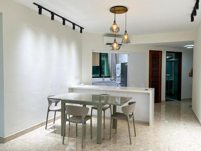 Simei Green Condominium, 5 Simei Street 4, Pasir Ris / Tampines, 4 Bedrooms, 1,249 sqft, Condominium For Rent, by Aaron Liong, 25357995 - Dining Room - PropertyGuru.com.sg
