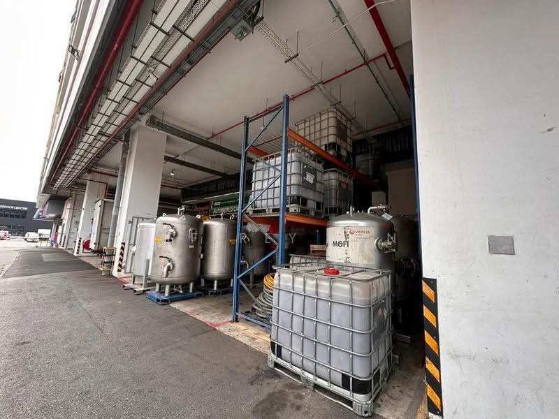 Loyang Enterprise Building, 56 Loyang Way, Changi Airport / Changi Village, 3,100 sqft, Factory / Workshop (B2) For Rent, by Jeffrey Hun, 25358145 - CommercialGuru.com.sg