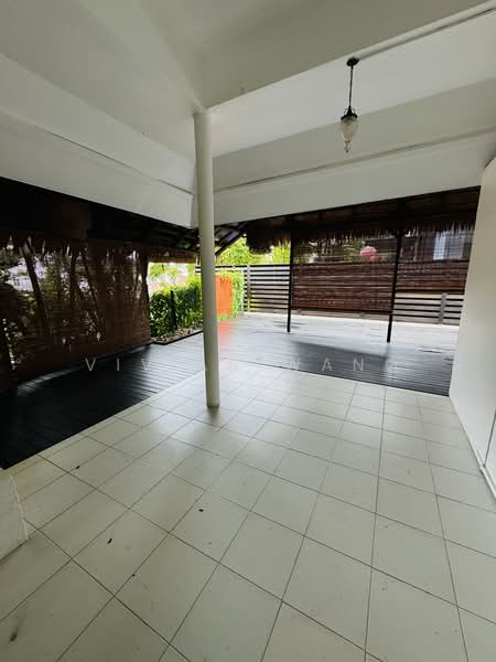 Raffles Park/ Oriole Crescent, Raffles Park/ Oriole Crescent, 5 Bedrooms, 10,000 sqft, Bungalow House For Rent, by Vivian Wang, 25358206 - PropertyGuru.com.sg