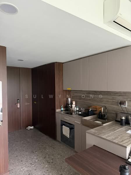 One Pearl Bank, 1 Pearl Bank, 1 Bedroom, 570 sqft, Condominium For Sale, by Sulwyn Ong, 25358606 - PropertyGuru.com.sg