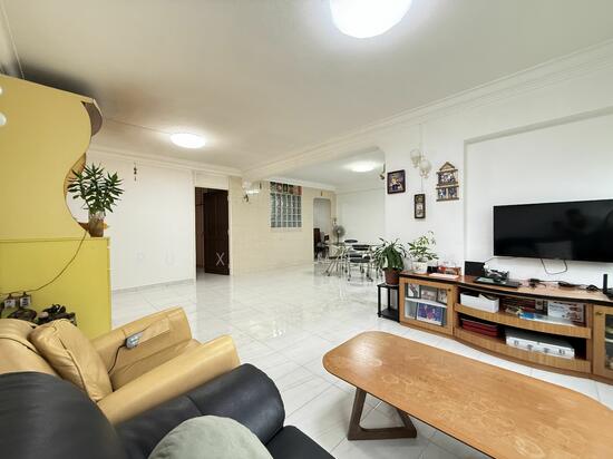 For Sale - 223 Simei Street 4