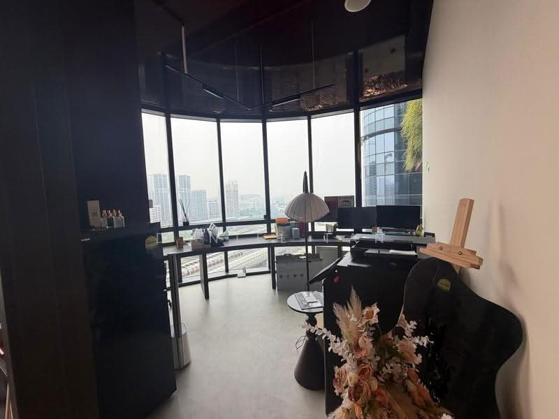 Woods Square, 12 Woodlands Square, Admiralty / Woodlands, 646 sqft, Office For Rent, by Daniel Tan, 25359112 - Study - CommercialGuru.com.sg