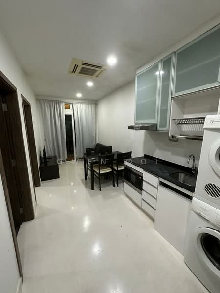 Parc Rosewood, 71 Rosewood Drive, 1 Bedroom, 431 sqft, Condominium For Rent, by Gwen Ooi, 25359567 - PropertyGuru.com.sg