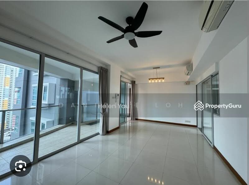 Twin Regency, 26 Kim Tian Road, Alexandra / Commonwealth, 3 Bedrooms, 1,442 sqft, Condominium For Rent, by Danielle Loh, 25359722 - PropertyGuru.com.sg