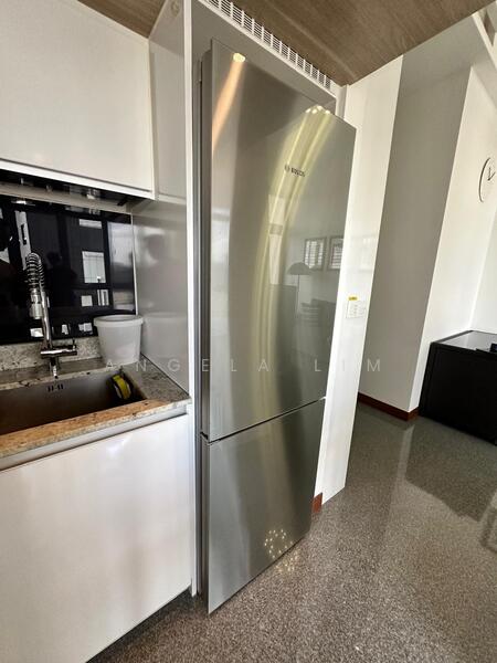 Seahill, 121 West Coast Crescent, 1 Bedroom, 495 sqft, Condominium For Rent, by Angela Lim, 25359903 - Bosch fridge - PropertyGuru.com.sg
