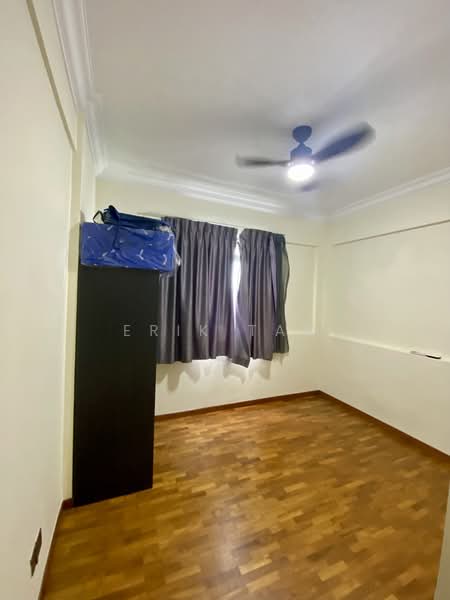 Summerdale, 2 Boon Lay Drive, 3 Bedrooms, 1,216 sqft, Condominium For Rent, by Erik Tan, 25360042 - PropertyGuru.com.sg