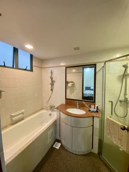 Summerdale, 2 Boon Lay Drive, 3 Bedrooms, 1,216 sqft, Condominium For Rent, by Erik Tan, 25360042 - PropertyGuru.com.sg