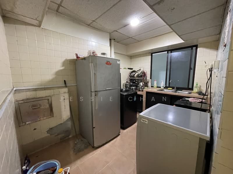 Textile Centre, 200 Jalan Sultan, 2 Bedrooms, 883 sqft, Apartment For Sale, by Jessie Chan, 25360292 - PropertyGuru.com.sg