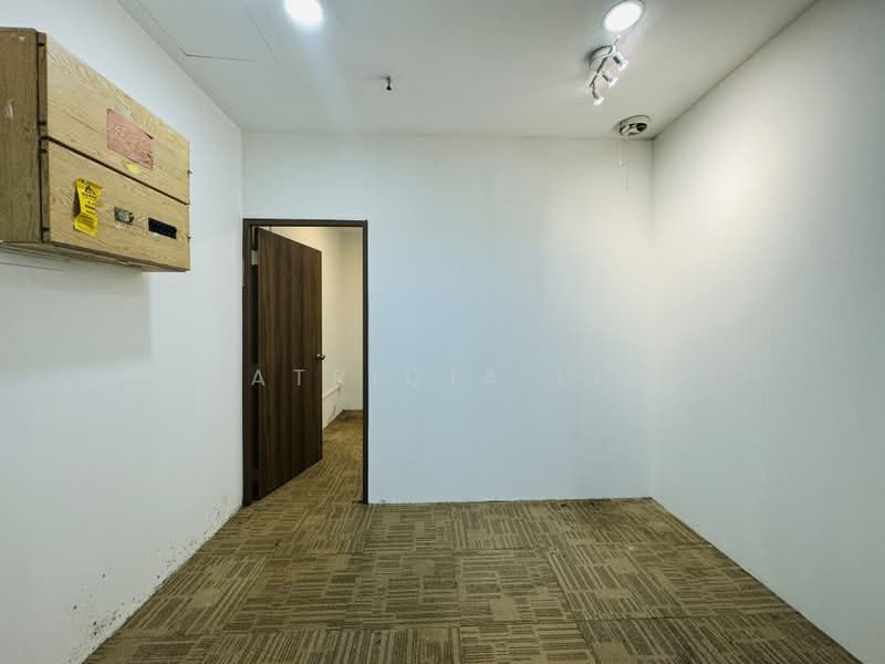 Sultan Plaza, 100 Jalan Sultan, Beach Road / Bugis / Rochor, 237 sqft, Mall Shop For Rent, by Patricia Lim, 25360604 - CommercialGuru.com.sg