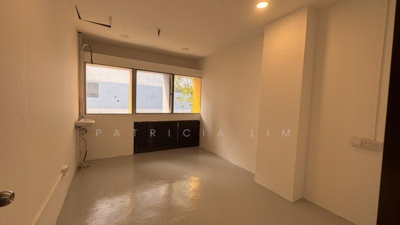 Sultan Plaza, 100 Jalan Sultan, Beach Road / Bugis / Rochor, 237 sqft, Mall Shop For Rent, by Patricia Lim, 25360604 - CommercialGuru.com.sg