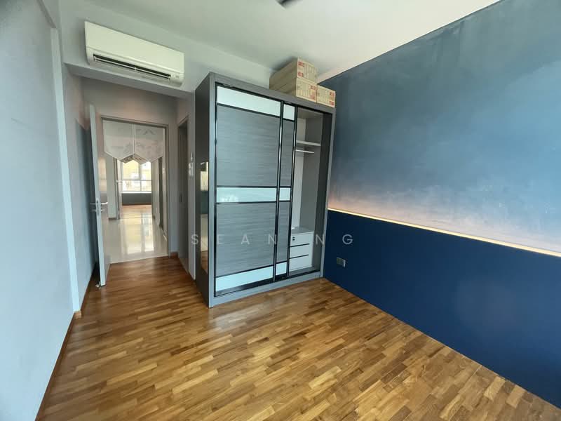 For Rent - East Signature