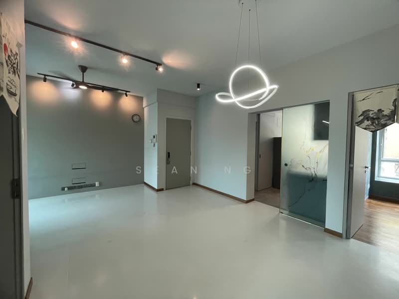 For Rent - East Signature