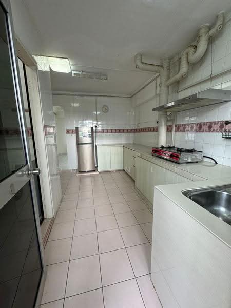 466 Pasir Ris Street 41, 466 Pasir Ris Street 41, Pasir Ris / Tampines, 3 Bedrooms, 1,571 sqft, HDB Flat For Rent, by Addison Lim, 25361174 - PropertyGuru.com.sg
