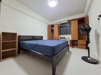 For Rent - 110 Jurong East Street 13