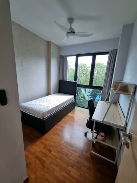 Esparina Residences, 113 Compassvale Bow, 2 Bedrooms, 829 sqft, Executive Condominium For Rent, by Ann Koh, 25361428 - PropertyGuru.com.sg