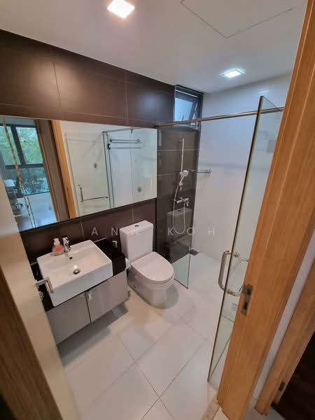 Esparina Residences, 113 Compassvale Bow, 2 Bedrooms, 829 sqft, Executive Condominium For Rent, by Ann Koh, 25361428 - PropertyGuru.com.sg