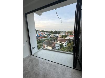 For Sale - 35 Gilstead