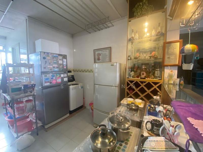 483 Pasir Ris Drive 4, 483 Pasir Ris Drive 4, Pasir Ris / Tampines, Room Rental, 120 sqft, HDB Flat For Rent, by Sally Ang, 25362342 - PropertyGuru.com.sg