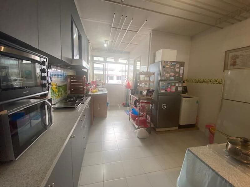 483 Pasir Ris Drive 4, 483 Pasir Ris Drive 4, Pasir Ris / Tampines, Room Rental, 120 sqft, HDB Flat For Rent, by Sally Ang, 25362342 - PropertyGuru.com.sg