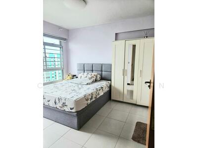 For Rent - 570B Woodlands Avenue 1