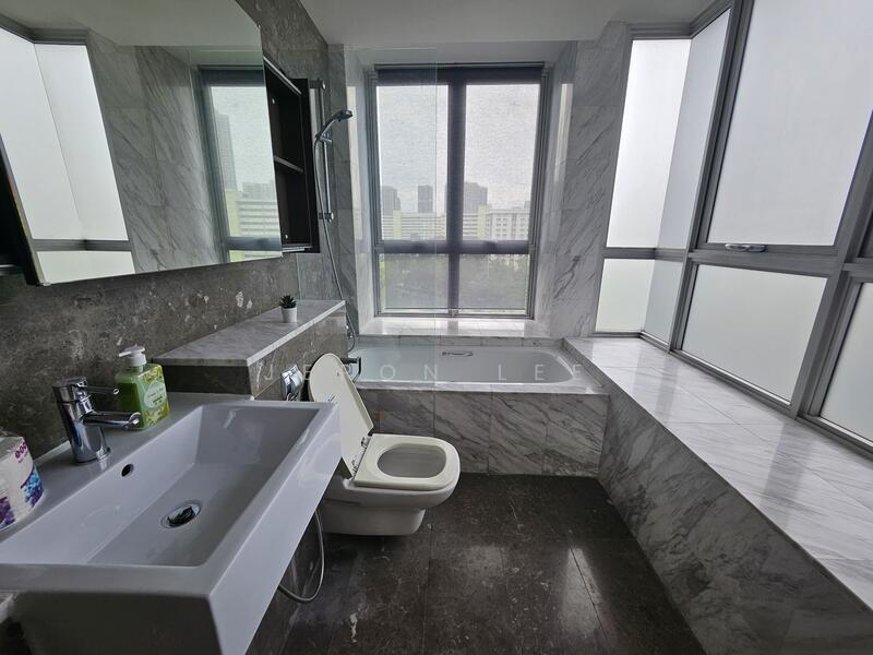 MBR Toilet