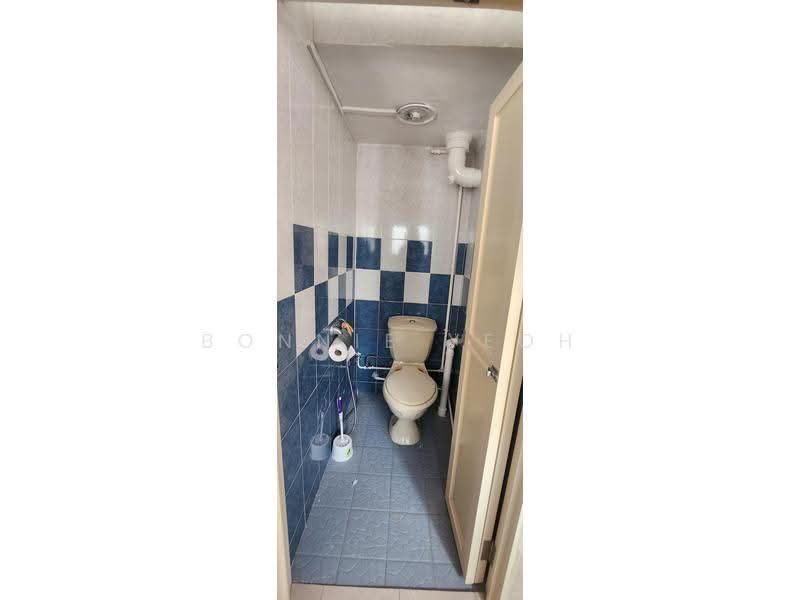 4 Queen's Road, 4 Queen's Road, Tanglin / Holland / Bukit Timah, 2 Bedrooms, 785 sqft, HDB Flat For Rent, by Bonnie Yeoh, 25362432 - PropertyGuru.com.sg