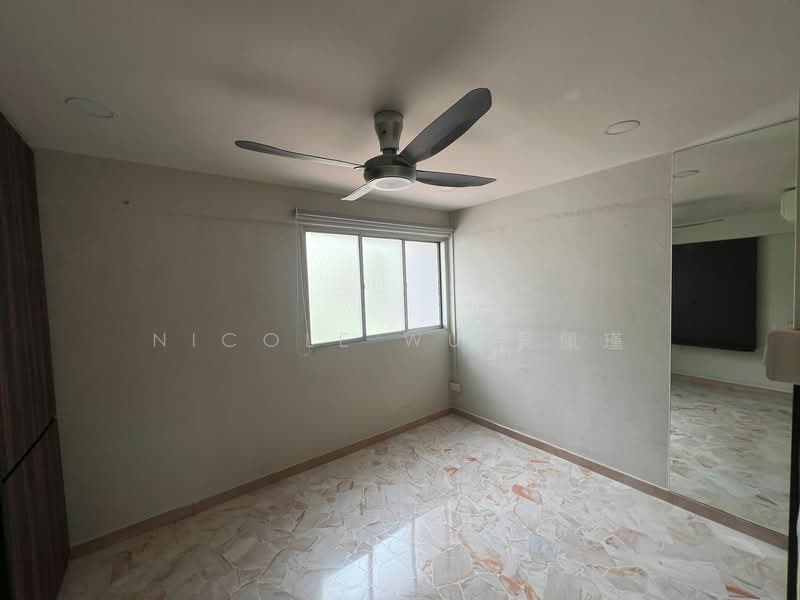 307 Serangoon Avenue 2, 307 Serangoon Avenue 2, Room Rental, 150 sqft, HDB Flat For Rent, by Nicole Wu 吴佩瑾, 25362903 - PropertyGuru.com.sg