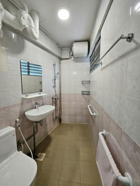 205 Clementi Avenue 6, 205 Clementi Avenue 6, Buona Vista / West Coast / Clementi New Town, 3 Bedrooms, 1,001 sqft, HDB Flat For Rent, by Eric Cheong, 25363470 - PropertyGuru.com.sg